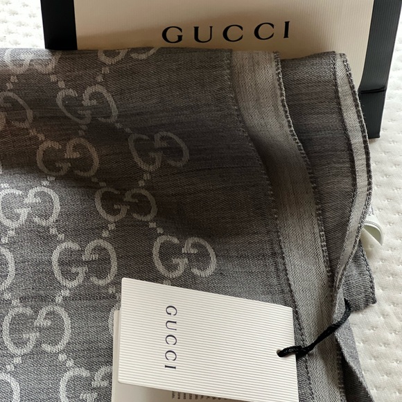Gucci scarf - Picture 4 of 4